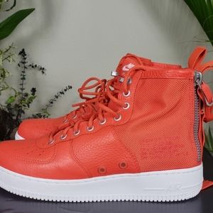 SF Air Force 1's Mid "Team Orange"